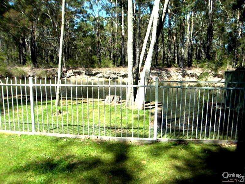 129  Birdwood Drive, Blue Haven NSW 2262