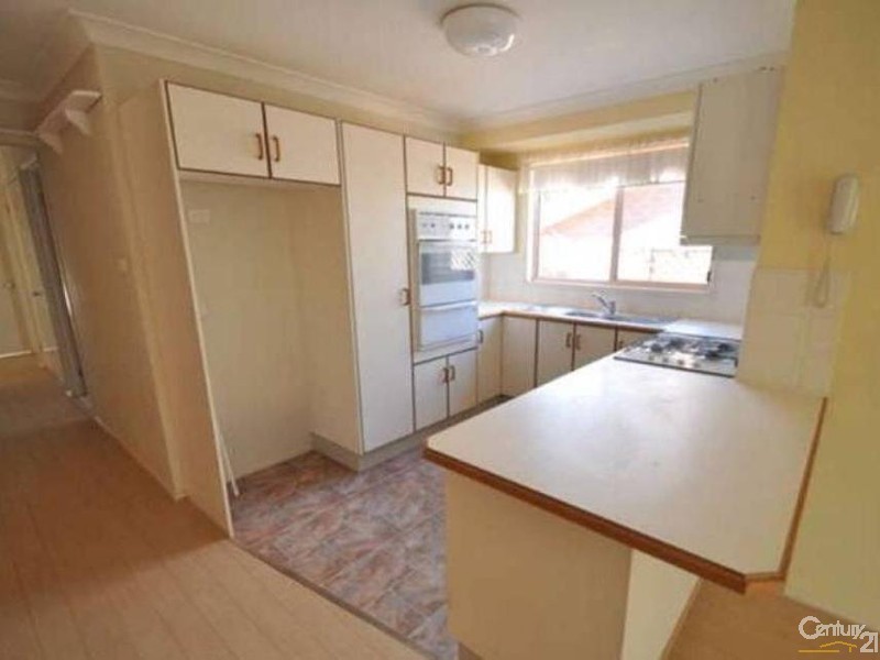 10 Elm Place, Blue Haven NSW 2262