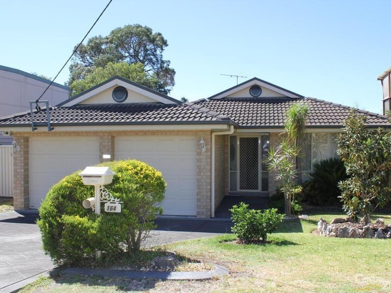 164 Winbin Crescent, Gwandalan NSW 2259