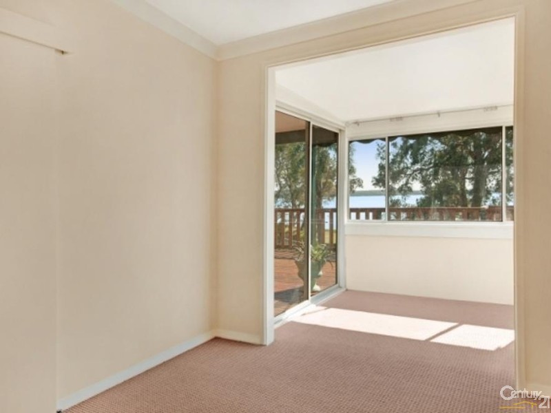 105 Panorama Avenue, Charmhaven NSW 2263