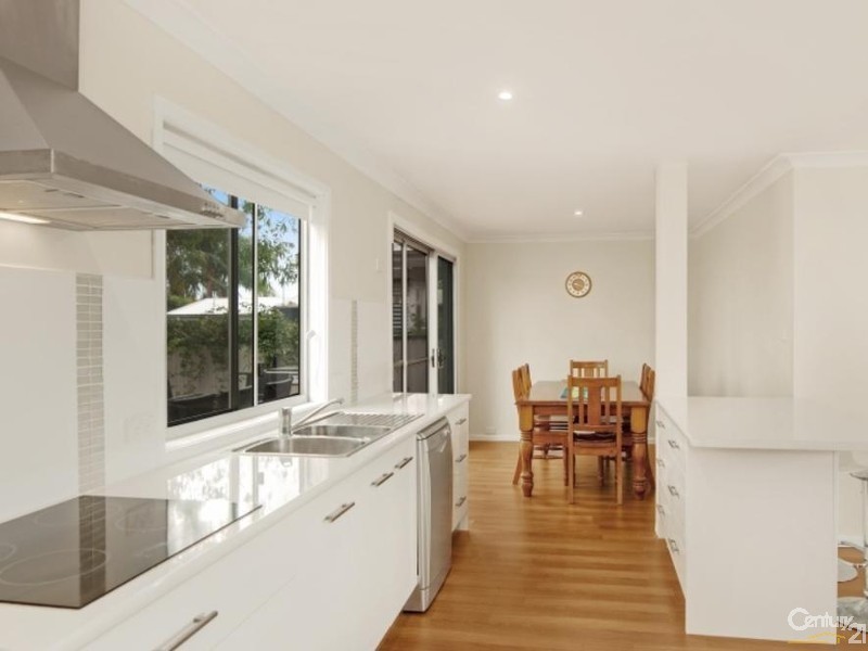39 Murraba Crescent, Gwandalan NSW 2259