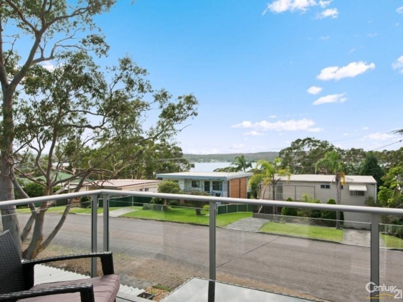 39 Murraba Crescent, Gwandalan NSW 2259