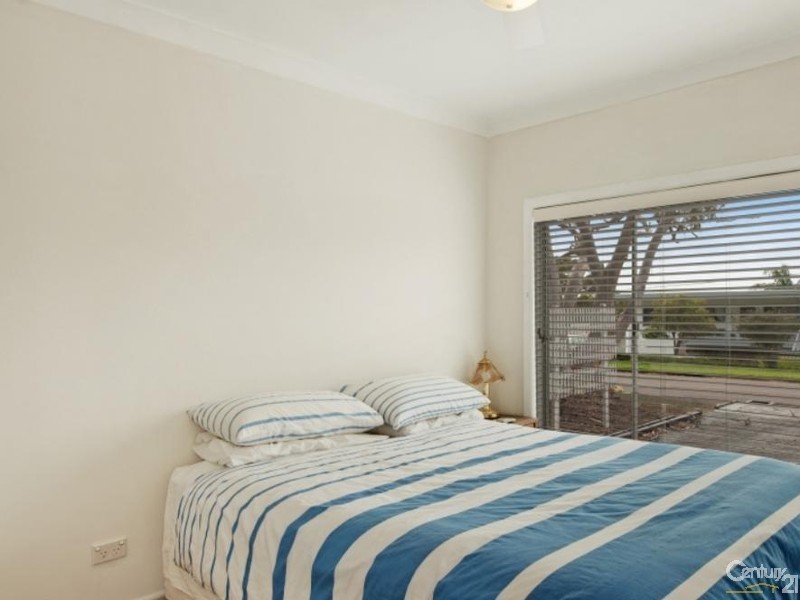 39 Murraba Crescent, Gwandalan NSW 2259