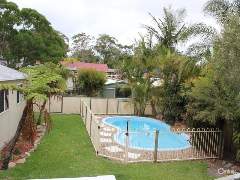17  Carinya Street, Charmhaven NSW 2263