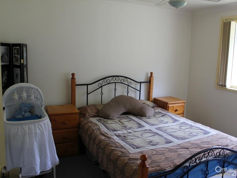 39 Eyre Crescent, San Remo NSW 2262