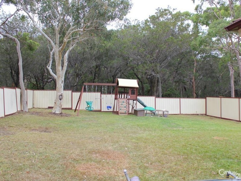 39 Eyre Crescent, San Remo NSW 2262