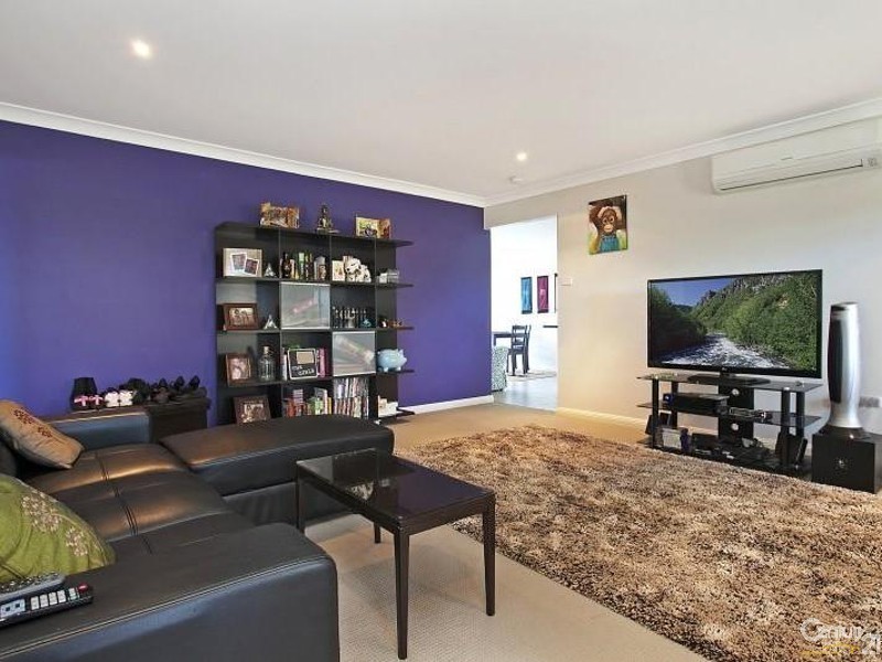 2 Storm Crescent, Blue Haven NSW 2262