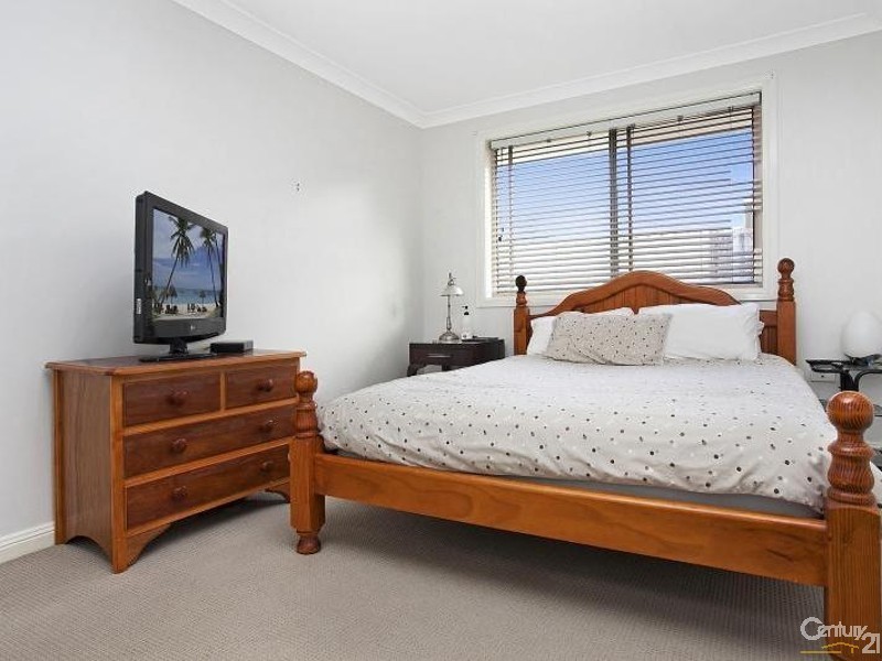 2 Storm Crescent, Blue Haven NSW 2262