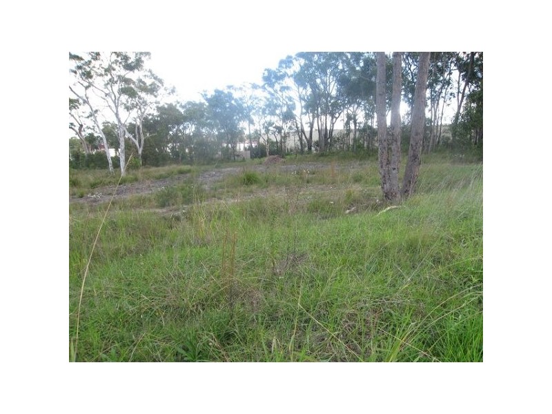 50 Moala Parade, Charmhaven NSW 2263