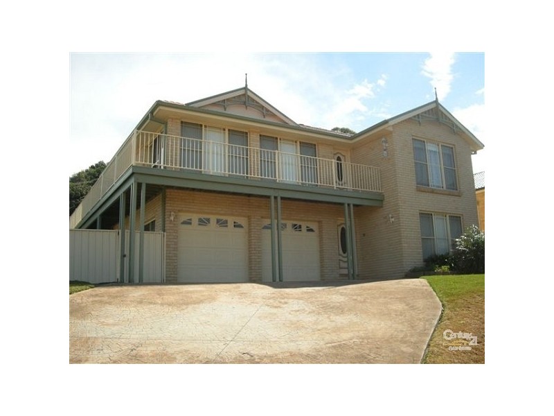 17 Scenic Place, Berkeley NSW 2506