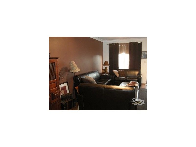 2/15 Underwood Street, Corrimal NSW 2518