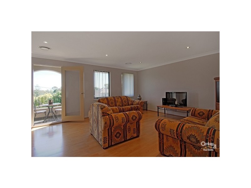 11 Sperry Street, Wollongong NSW 2500