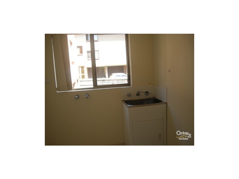 6/4 Loftus Street, Wollongong NSW 2500