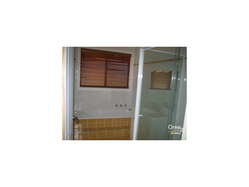 3 Coronet  Place, Dapto NSW 2530