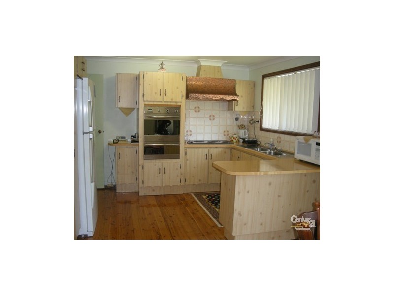 13 Railway Street, East Corrimal NSW 2518