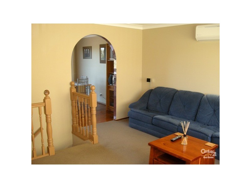 5 Hayward Street, Kanahooka NSW 2530