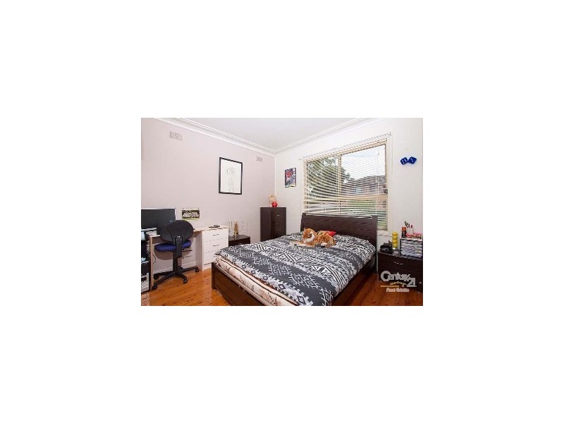 132 Shellharbour Rd, Warrawong NSW 2502