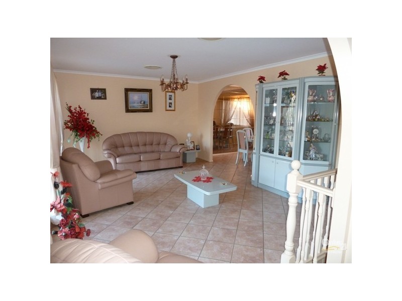 85 Vermont Rd, Warrawong NSW 2502