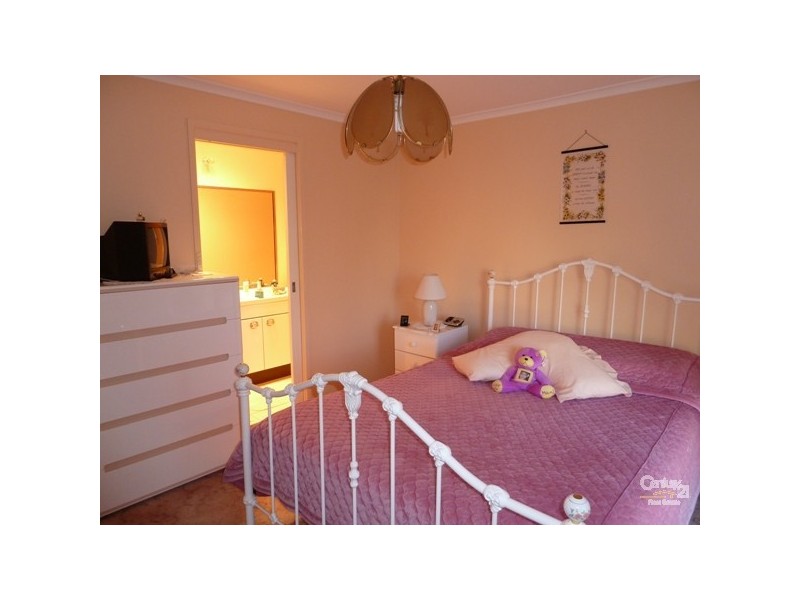 85 Vermont Rd, Warrawong NSW 2502