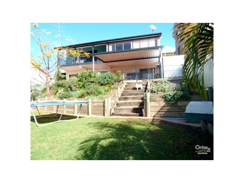 26 Tait Avenue, Kanahooka NSW 2530
