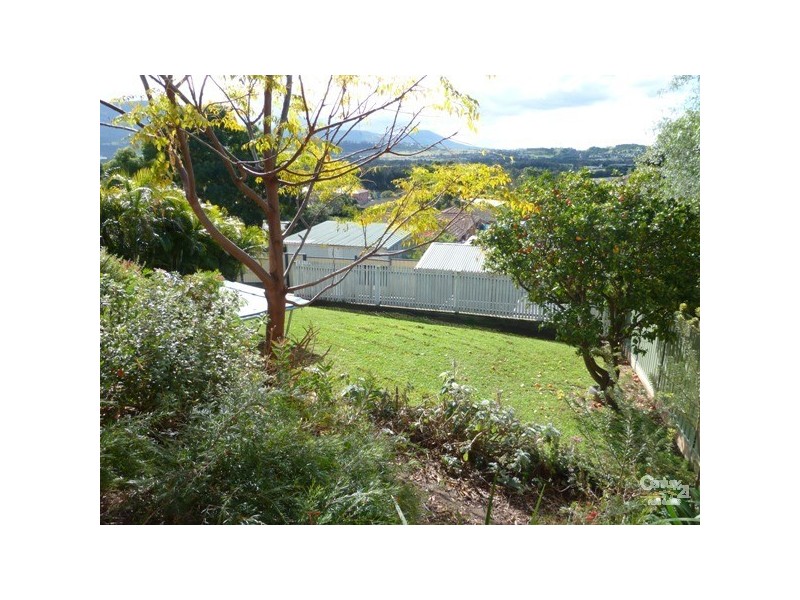 26 Tait Avenue, Kanahooka NSW 2530
