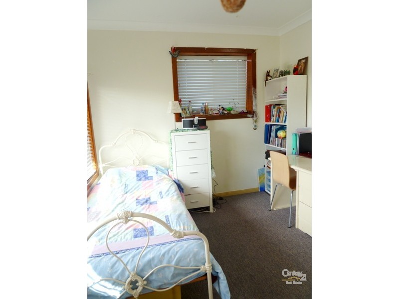 26 Tait Avenue, Kanahooka NSW 2530