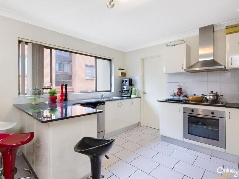 5/4 Loftus Street, Wollongong NSW 2500