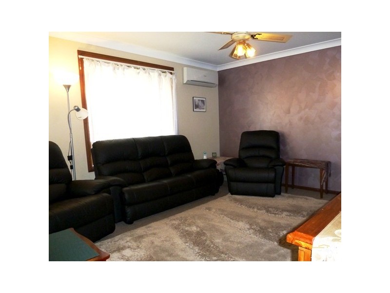 18 Birmingham Street, Cringila NSW 2502