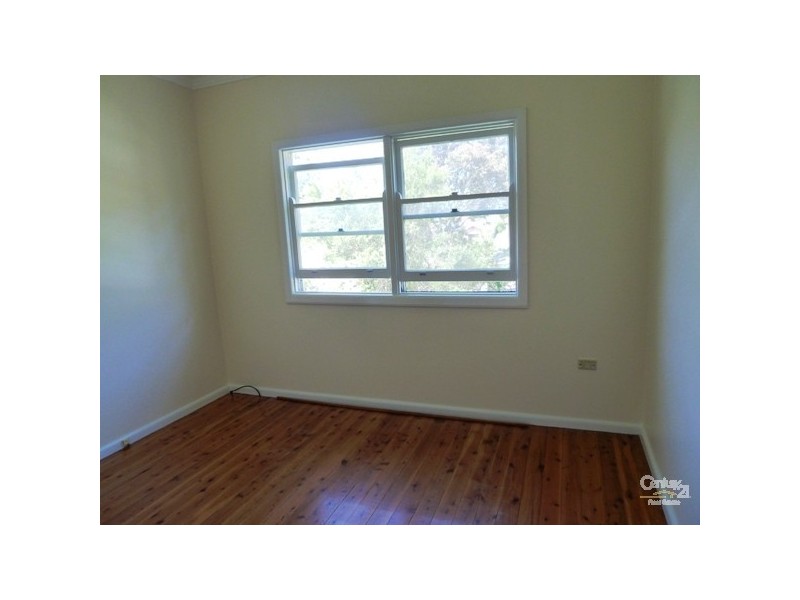 1/34 Robertson Street, Coniston NSW 2500