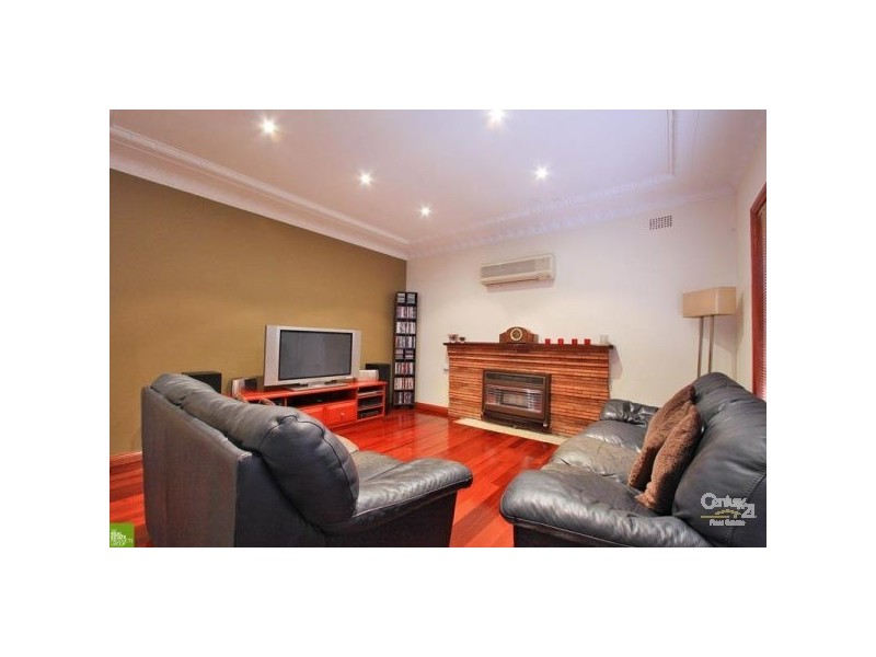 24 Charles Road, Fernhill NSW 2519