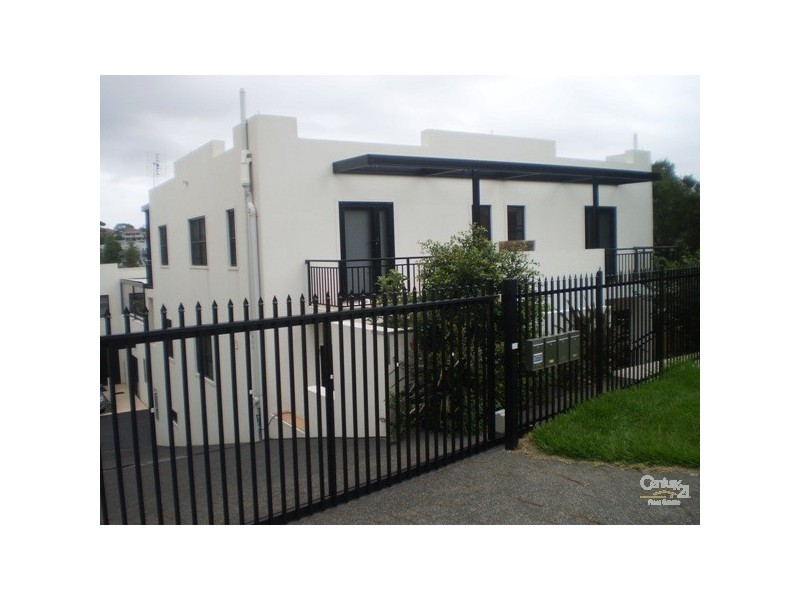 3/3 Parkinson, Wollongong NSW 2500
