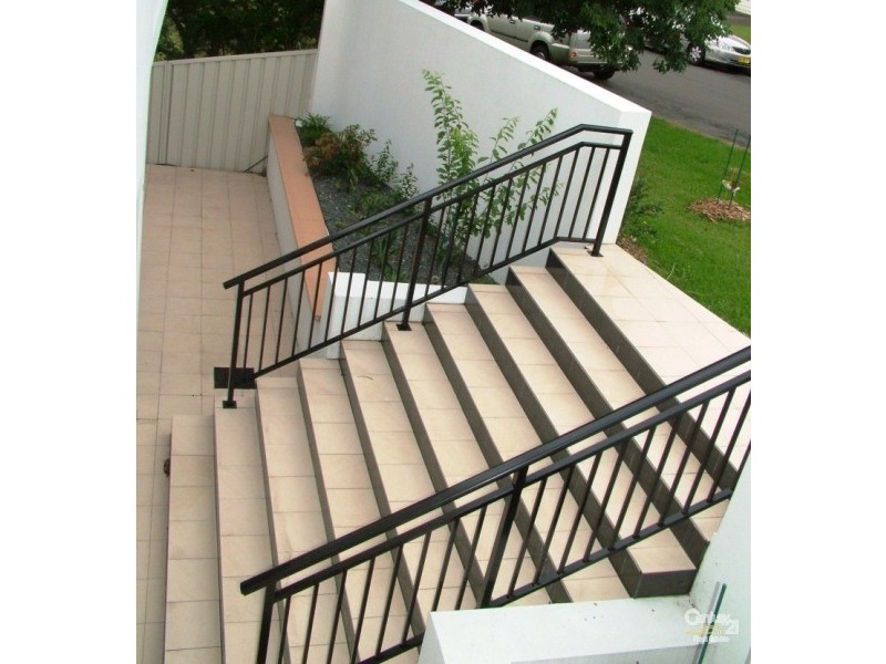 1/3 Parkinson, Wollongong NSW 2500