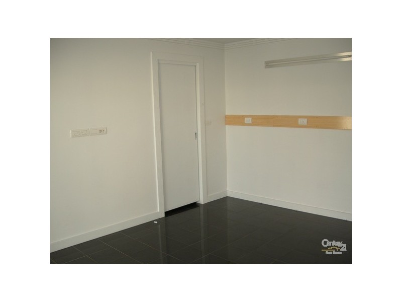 1/3 Parkinson, Wollongong NSW 2500