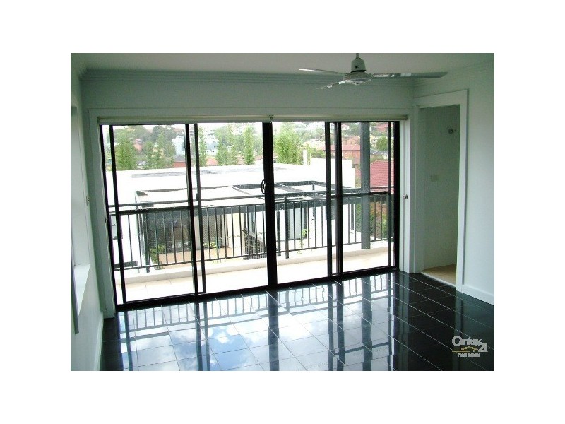 1/3 Parkinson, Wollongong NSW 2500