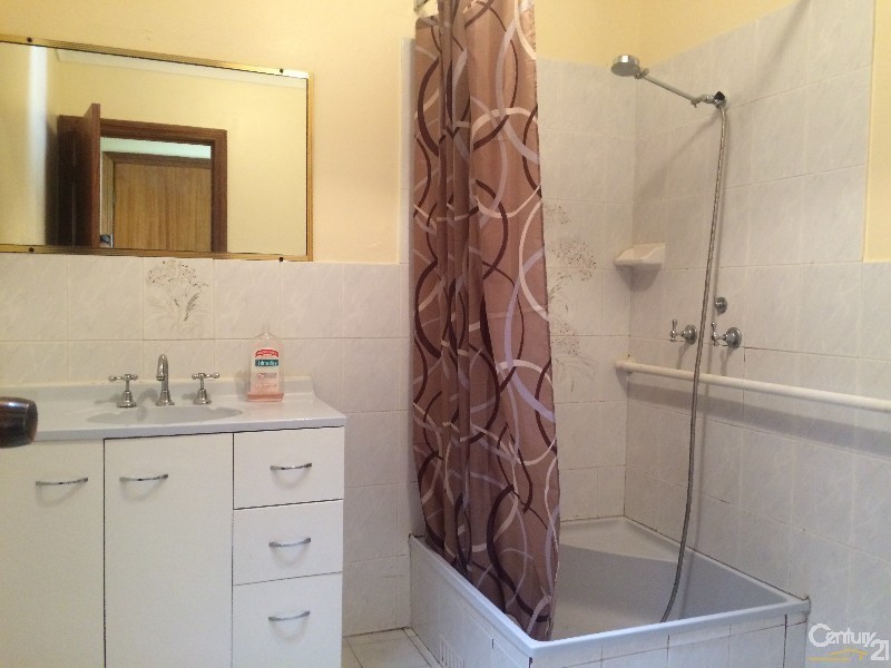 2/3 Foley Street, Gwynneville NSW 2500