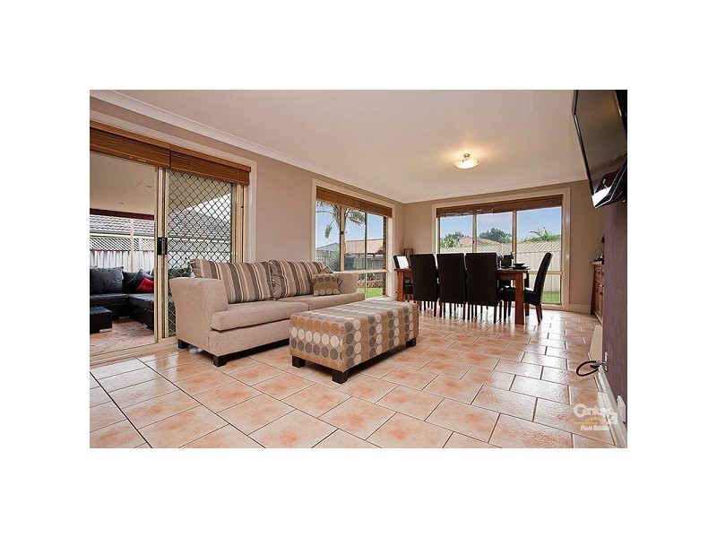 3 Greywood Place, Horsley NSW 2530