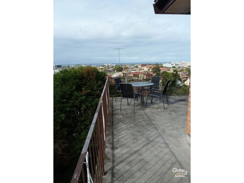 5/7 Staff Street, Wollongong NSW 2500