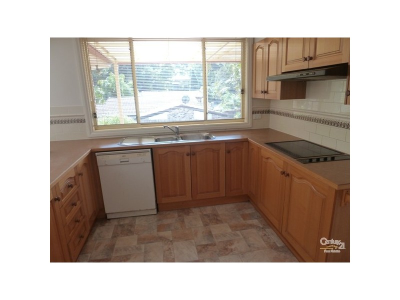 12 Gore Street, Balgownie NSW 2519