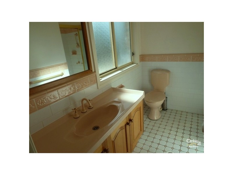 12 Gore Street, Balgownie NSW 2519