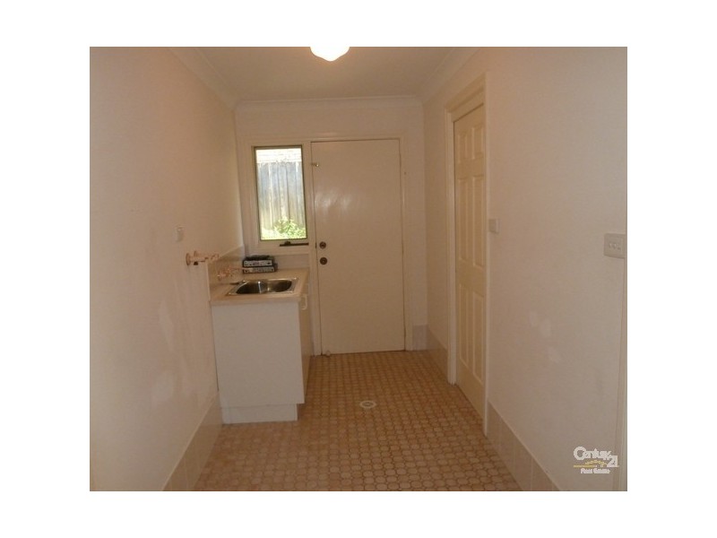 12 Gore Street, Balgownie NSW 2519