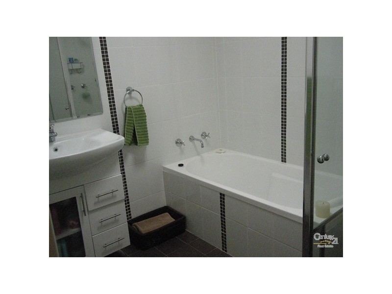 2/5-7 Princes Highway, Figtree NSW 2525