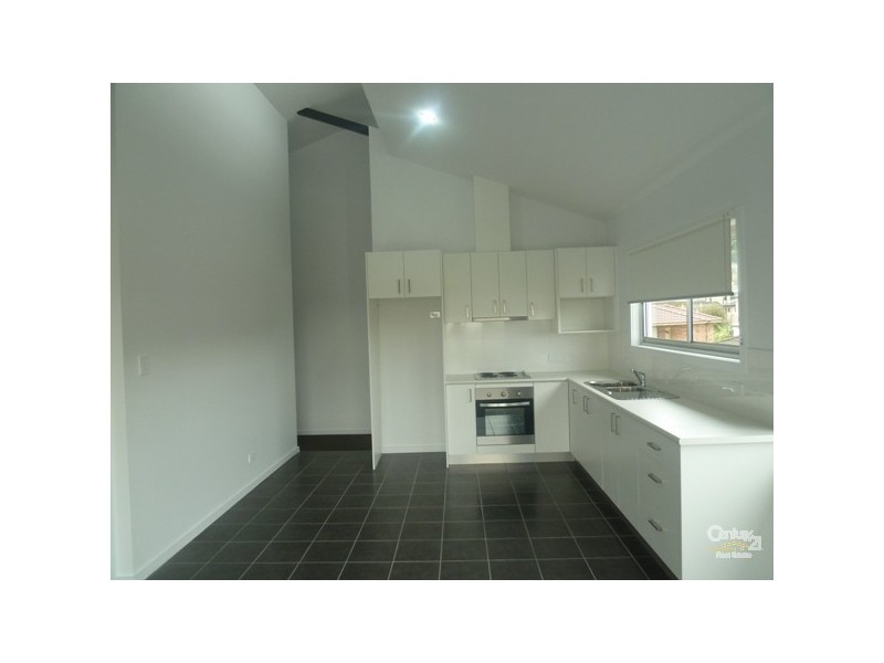 5/15 Myrtle Street, Coniston NSW 2500
