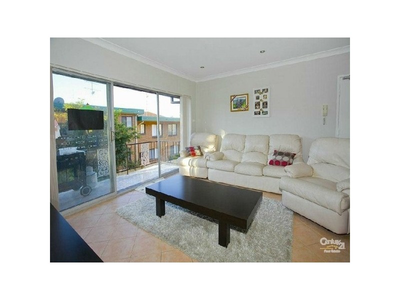 8/9 Underwood Street, Corrimal NSW 2518