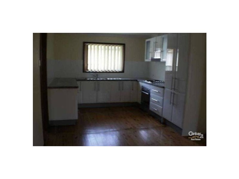 2/13 St Lukes Ave, Brownsville NSW 2530