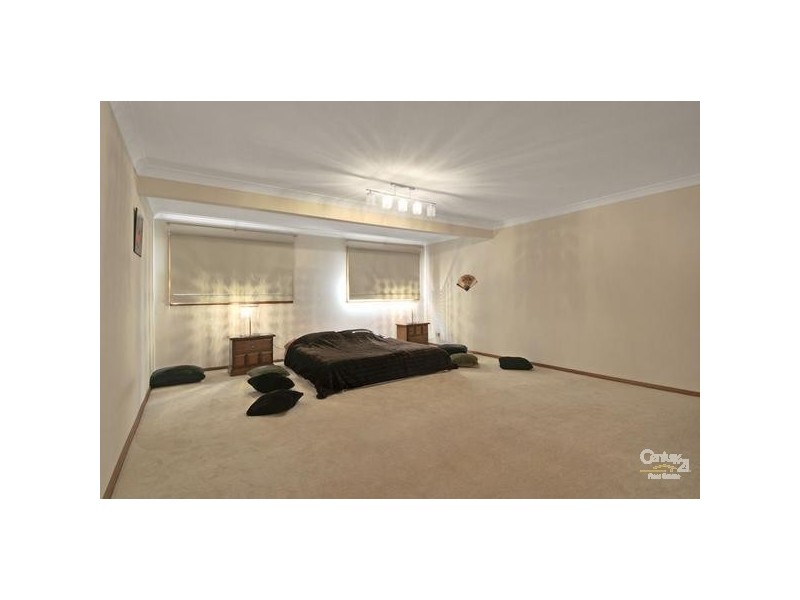 20 Canaan Ave, Figtree NSW 2525