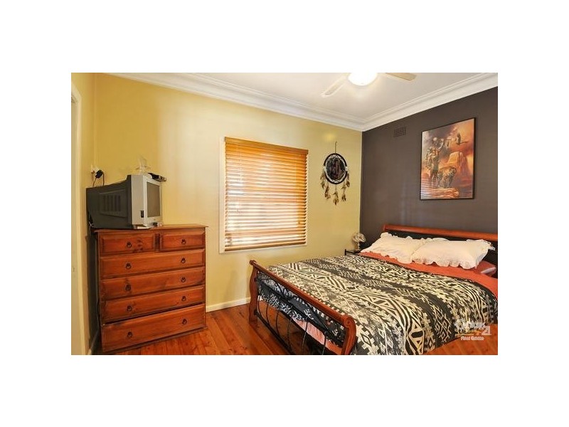 67 Duncan Street, Balgownie NSW 2519