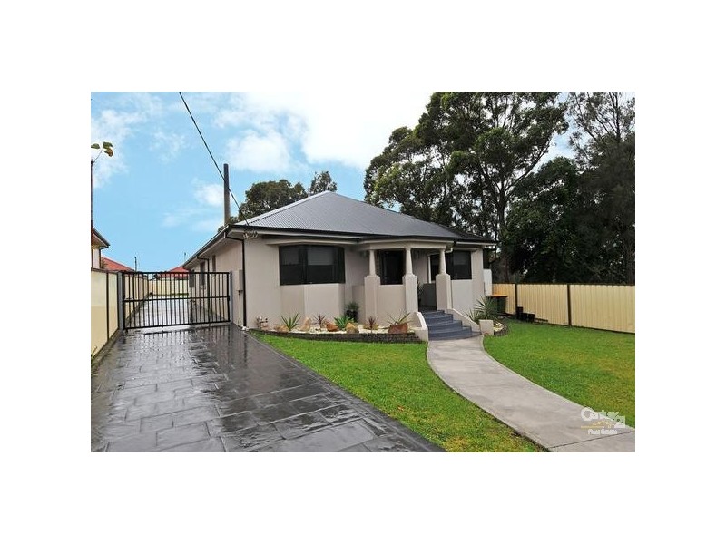 68 KEIRA STREET, Port Kembla NSW 2505