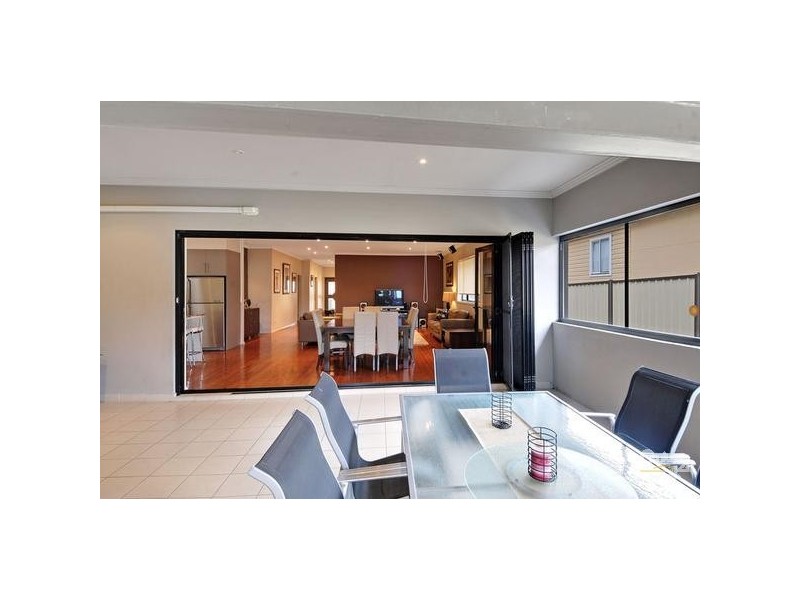 68 KEIRA STREET, Port Kembla NSW 2505