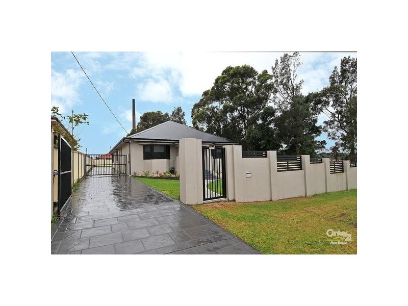 68 KEIRA STREET, Port Kembla NSW 2505