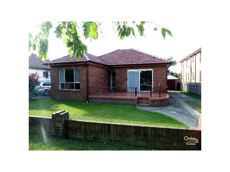 8 Achilles, North Wollongong NSW 2500